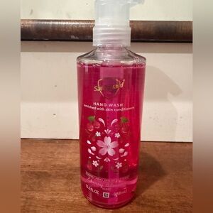 NWT Safeguard  Cherry Blossom Scent Hand Wash -